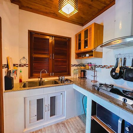 Baan View Talay Pool Villas 통나이 판야이 객실 사진